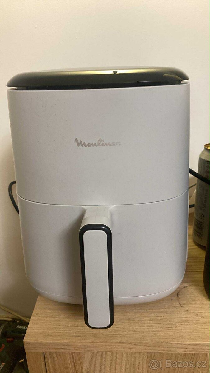 Horkovzdušná fritéza Moulinex