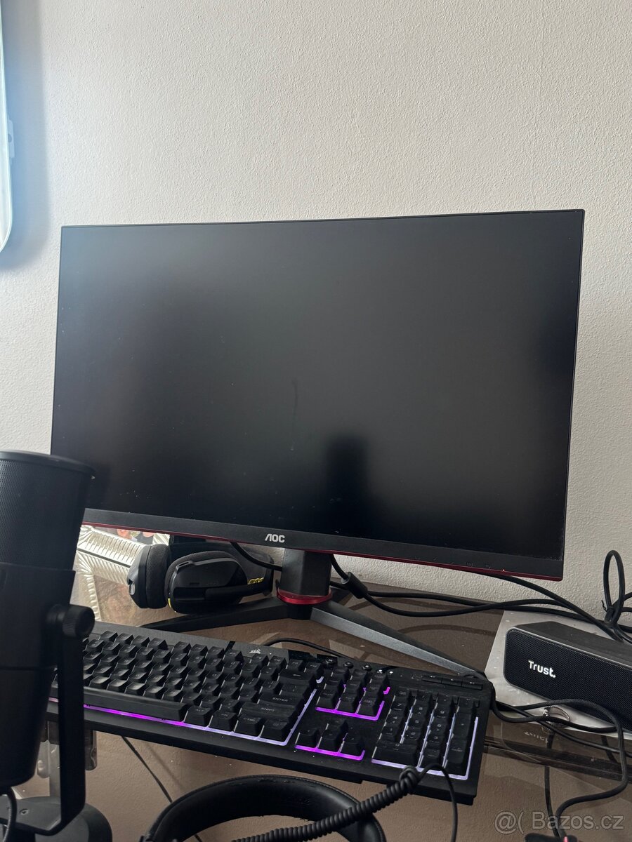Herní monitor