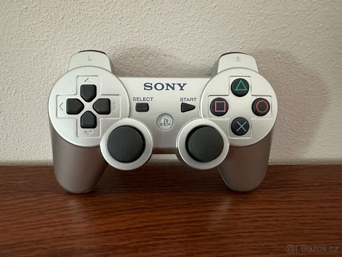 Ovladač Sony SIXAXIS-DUALSHOCK pro PS3 stříbrný