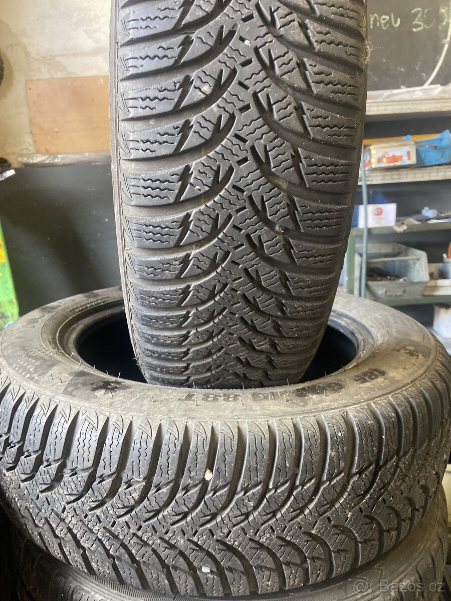 pneu dva ks zimní 185/60/15 hloubka 7,5 mm staří 2019