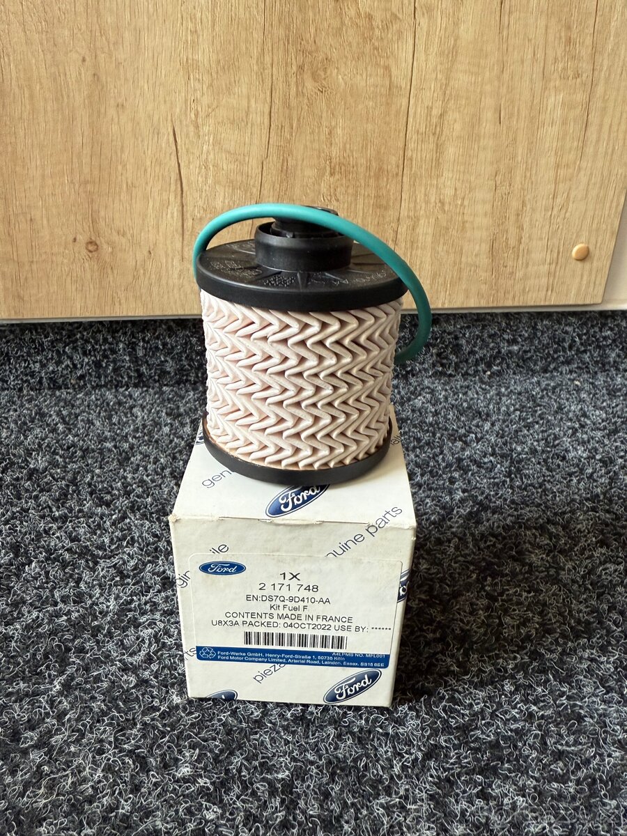 Palivový filtr Ford 2171748