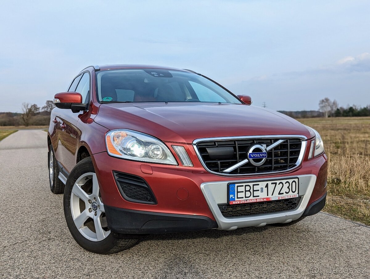 VOLVO XC60 2,4 5 cylindrów Inscription Webasto