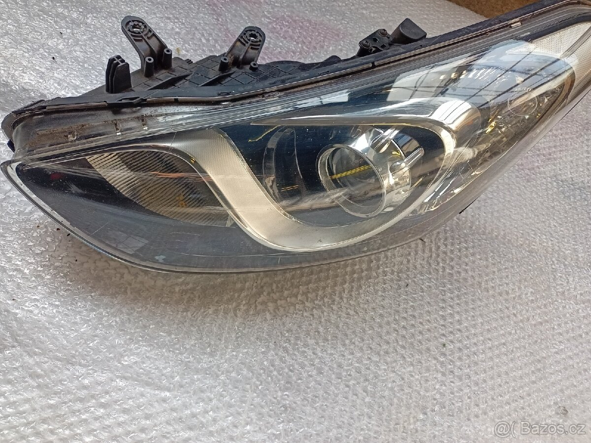 Levý přední světlomet Hyundai I30