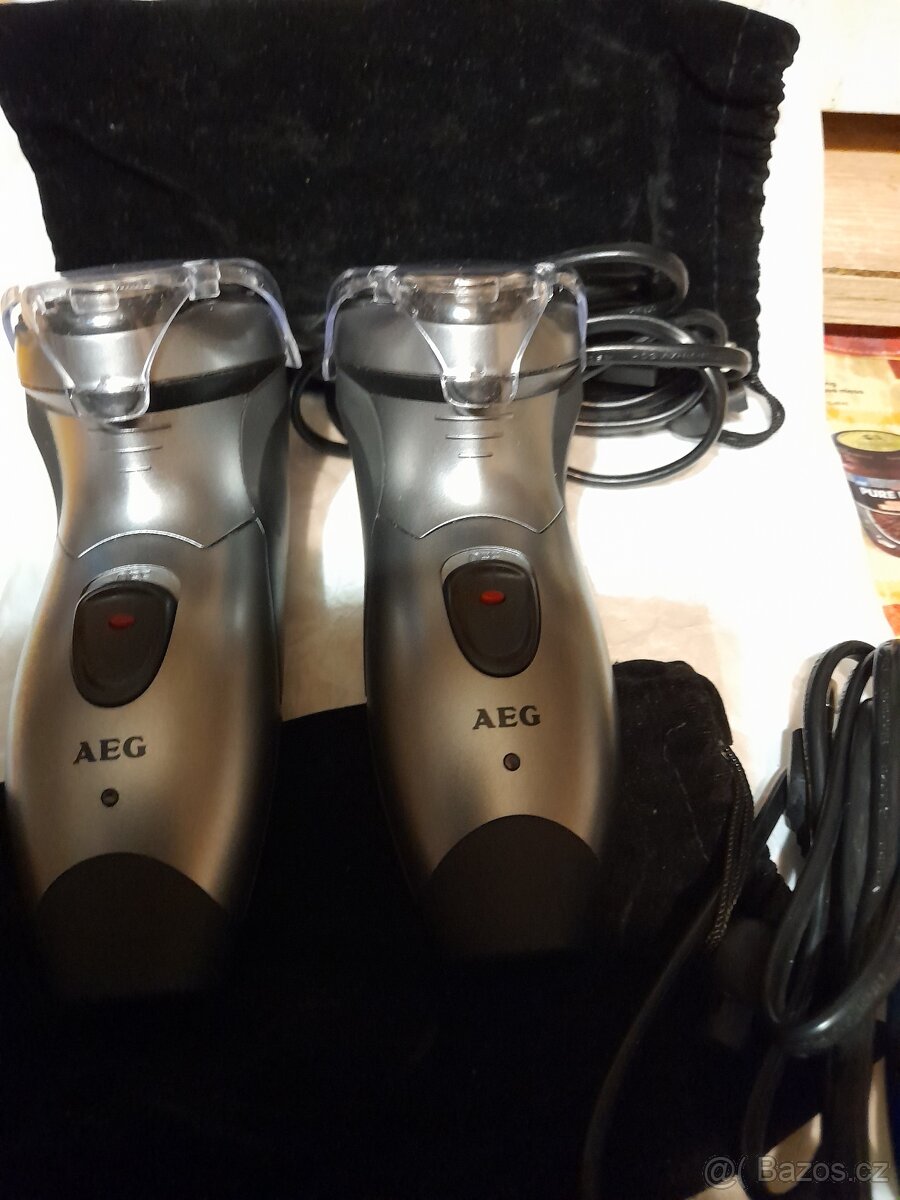 Prodám holící strojek AEG HR 5654 , 2ks