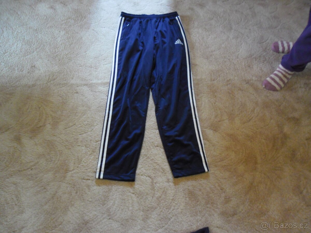 Prodám tepláky ADIDAS