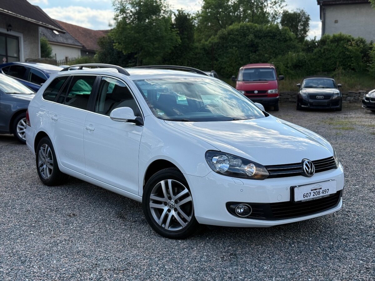 VW Golf VI 1.2TSI combi Highline  (Navi/senzory/alu)
