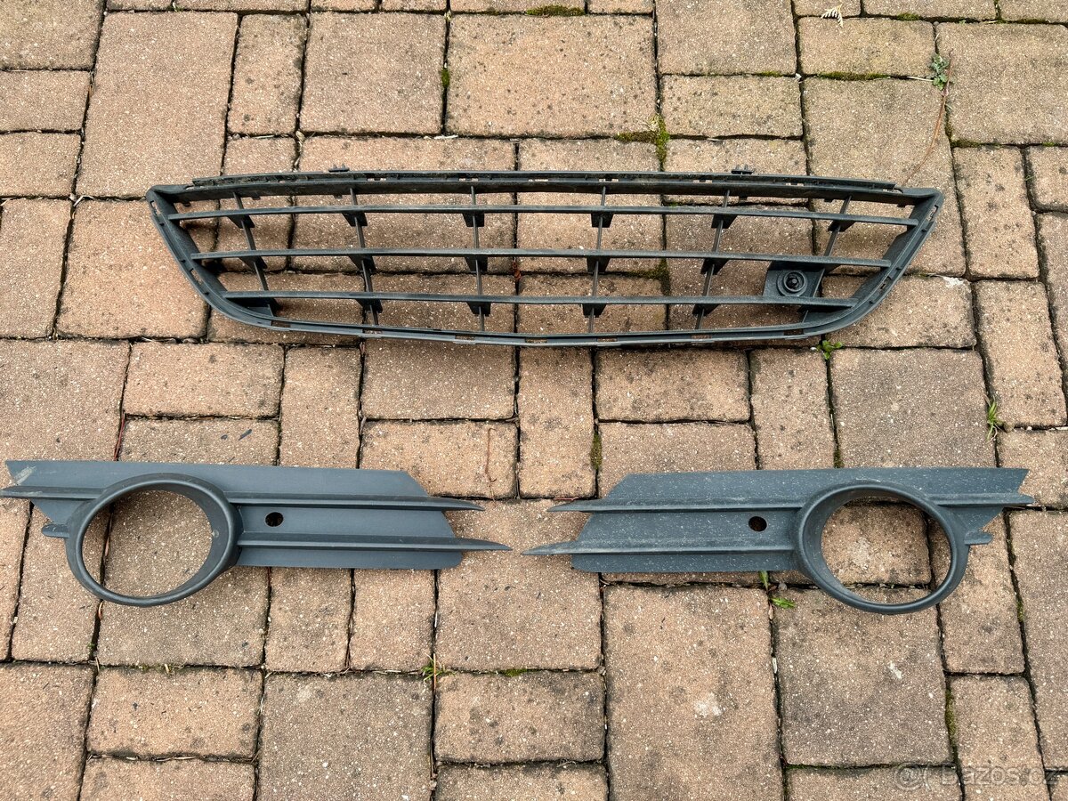 Mřížky nárazníku Opel Corsa D