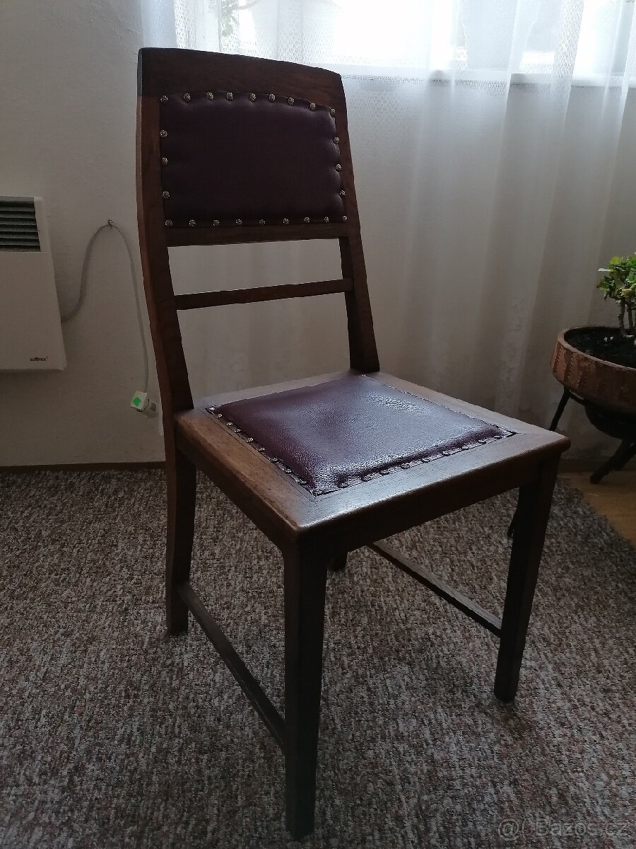 Starožitna zidle