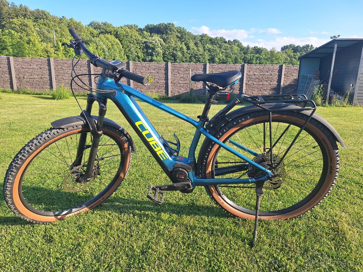 CUBE Reaction Hybrid Race 625, kola 29"