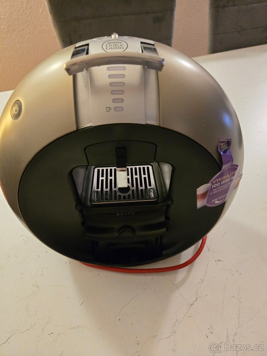 Kávovar Dolce gusto
