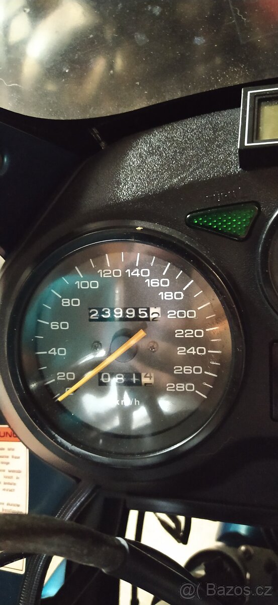 Suzuki gsx750