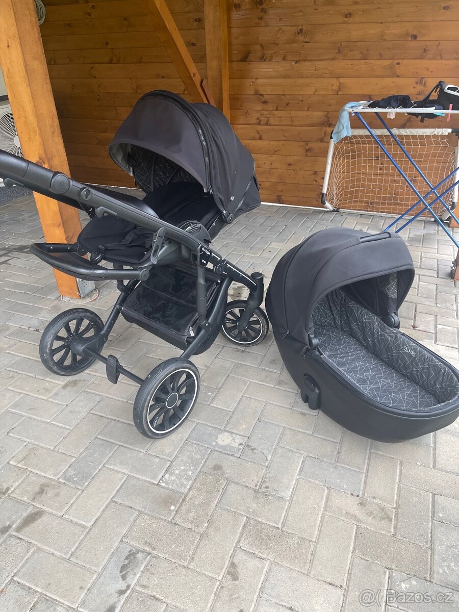 Kočárek Anex m-type