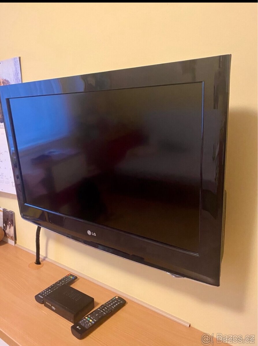 REZERVACE - LG TV úhlopříčka TV 55” + set top box Tesla