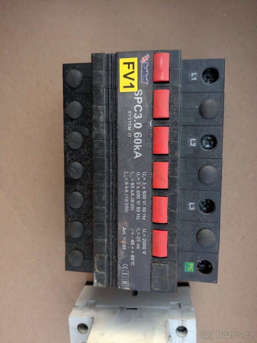 Svodič přepětí Hakel SPC 3.0