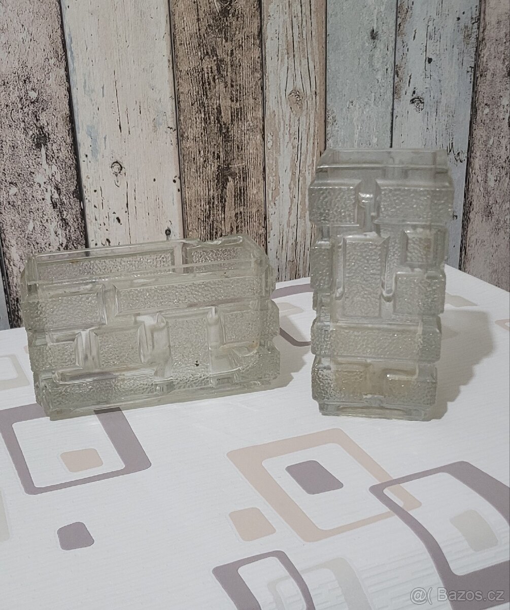 Jiří Zejmon - Váza "Panelák" 1969