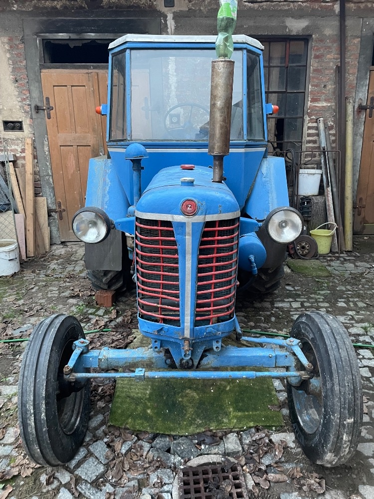 Prodám ZETOR25N- akorát náprava z 25A