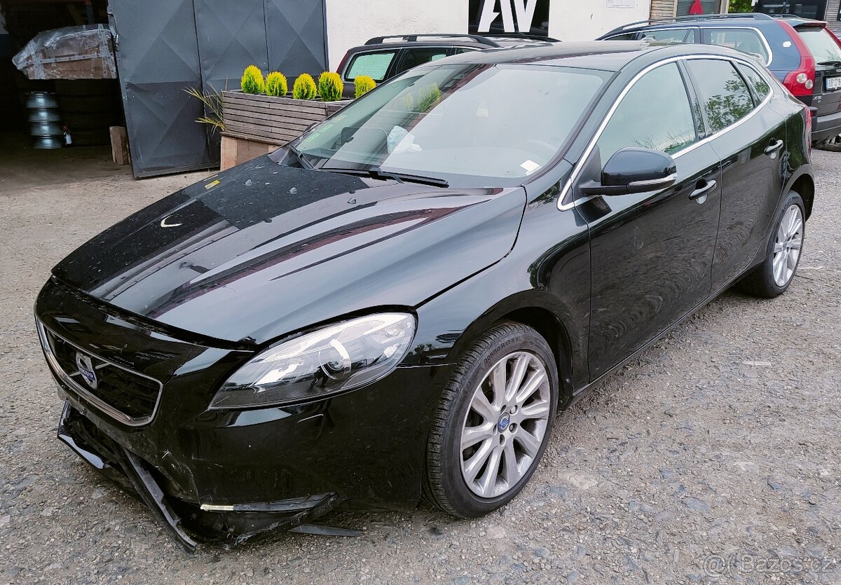 Volvo V40 2,0 D4 VEA 140kw - Náhradní díly