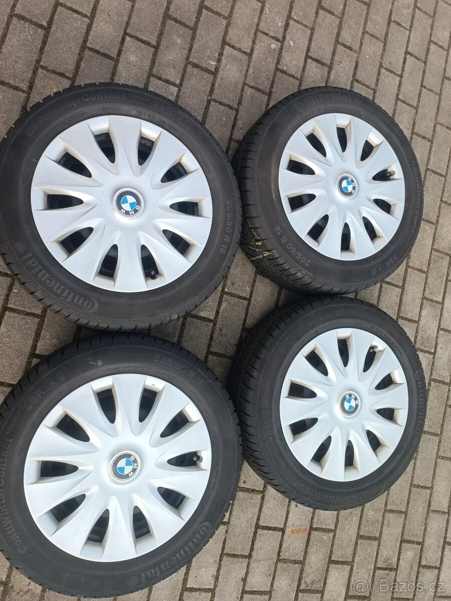 459. Plechové disky R16 BMW + Poklice + zimní pneu.