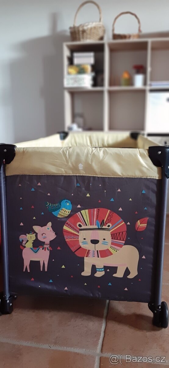 Cestovní postýlka pro dítě zn PETIT@MARS - Koot - Lion Grey