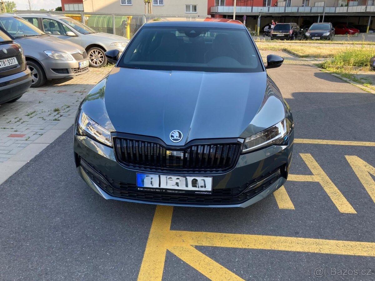 Přední nárazník škoda Superb