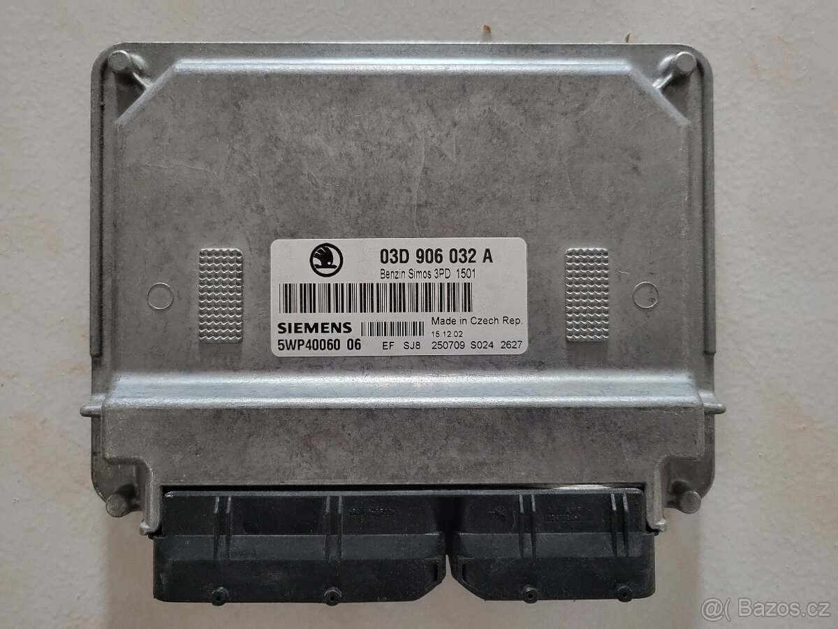 Řídící jednotka motoru Škoda Fabia 1,2L 40KW 03D906032A