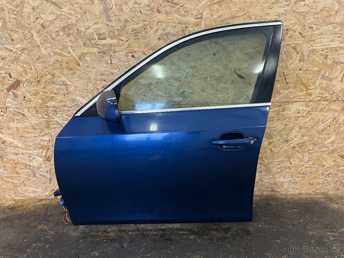 KOMPLETNÍ LEVÉ PŘEDNÍ LEVÉ DVEŘE BMW E60/61