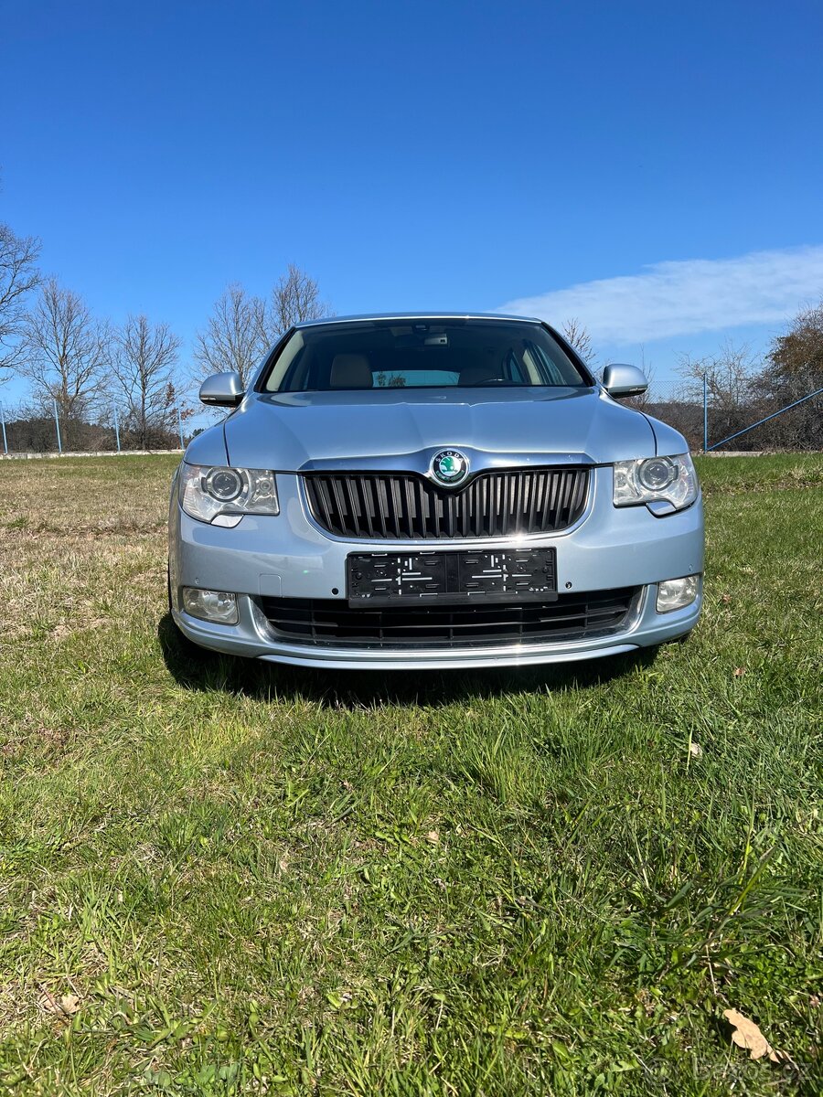 Škoda Superb 3,6 V6 DSG 4x4