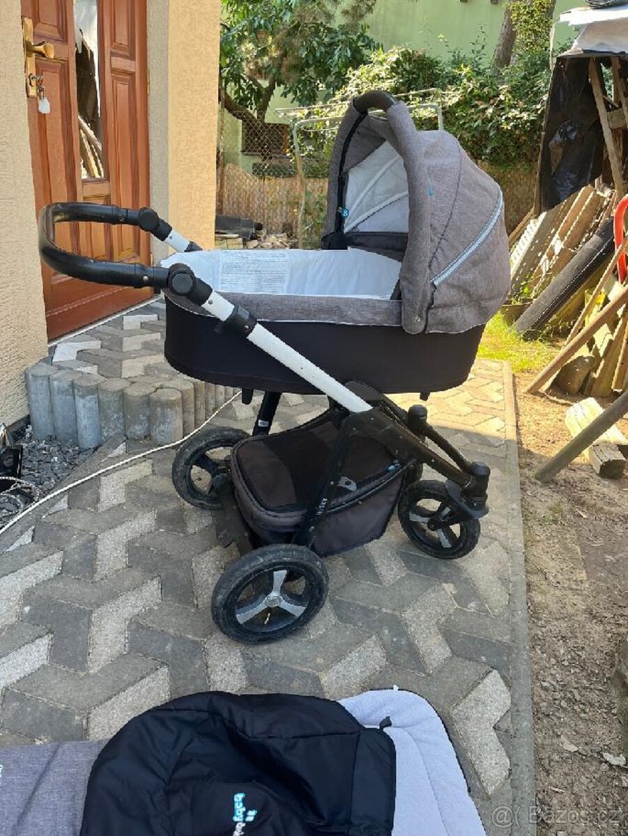 Kočárek HUSKY -Babydesign
