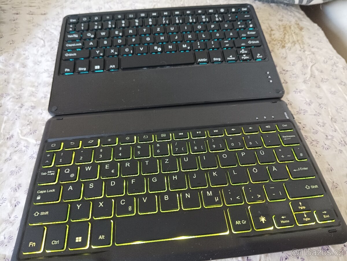 Nabízím funkční bluetooth klávesnice