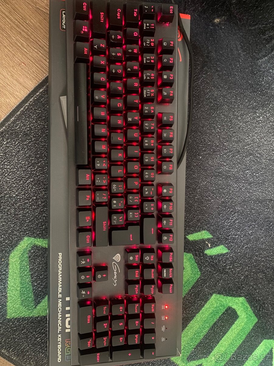 Mechanická klavesnice