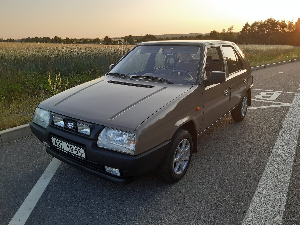 Škoda favorit 136L r.v. 1988-1990