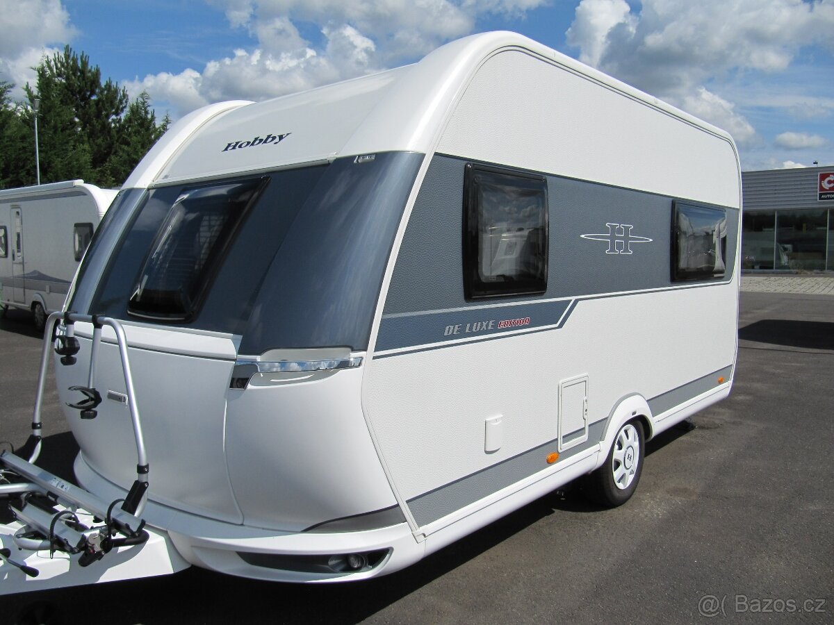 Prodám karavan Hobby 440 SF,r.v.2016 + mover + předstan.