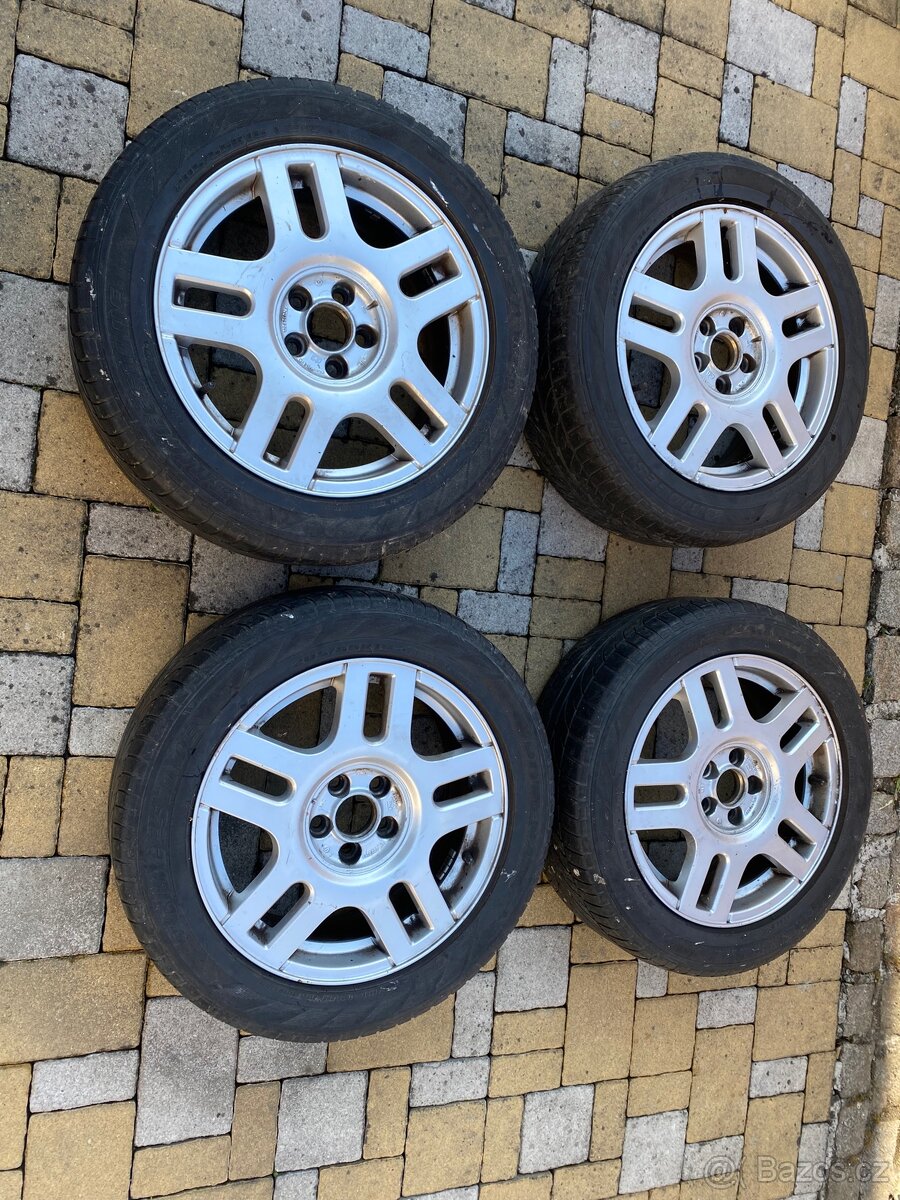 Hliníkové disky VW Golf (letní pneu)
