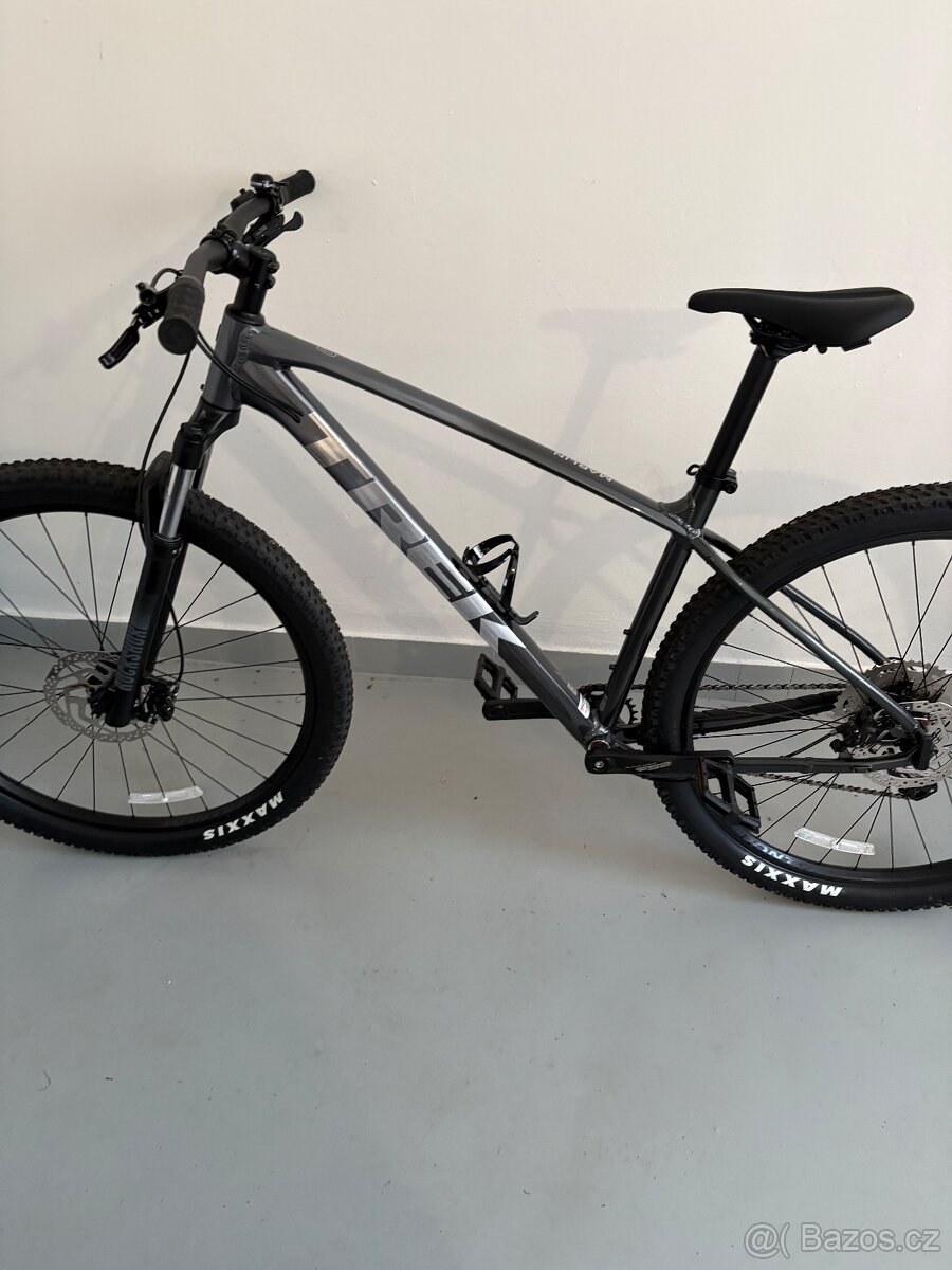 TREK Marlin 6 gen3 - v záruce