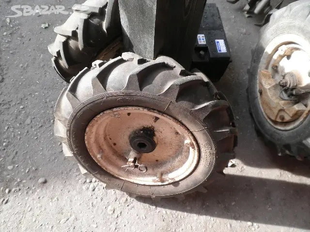 Prodám k malotraktorům tera vari kola viz