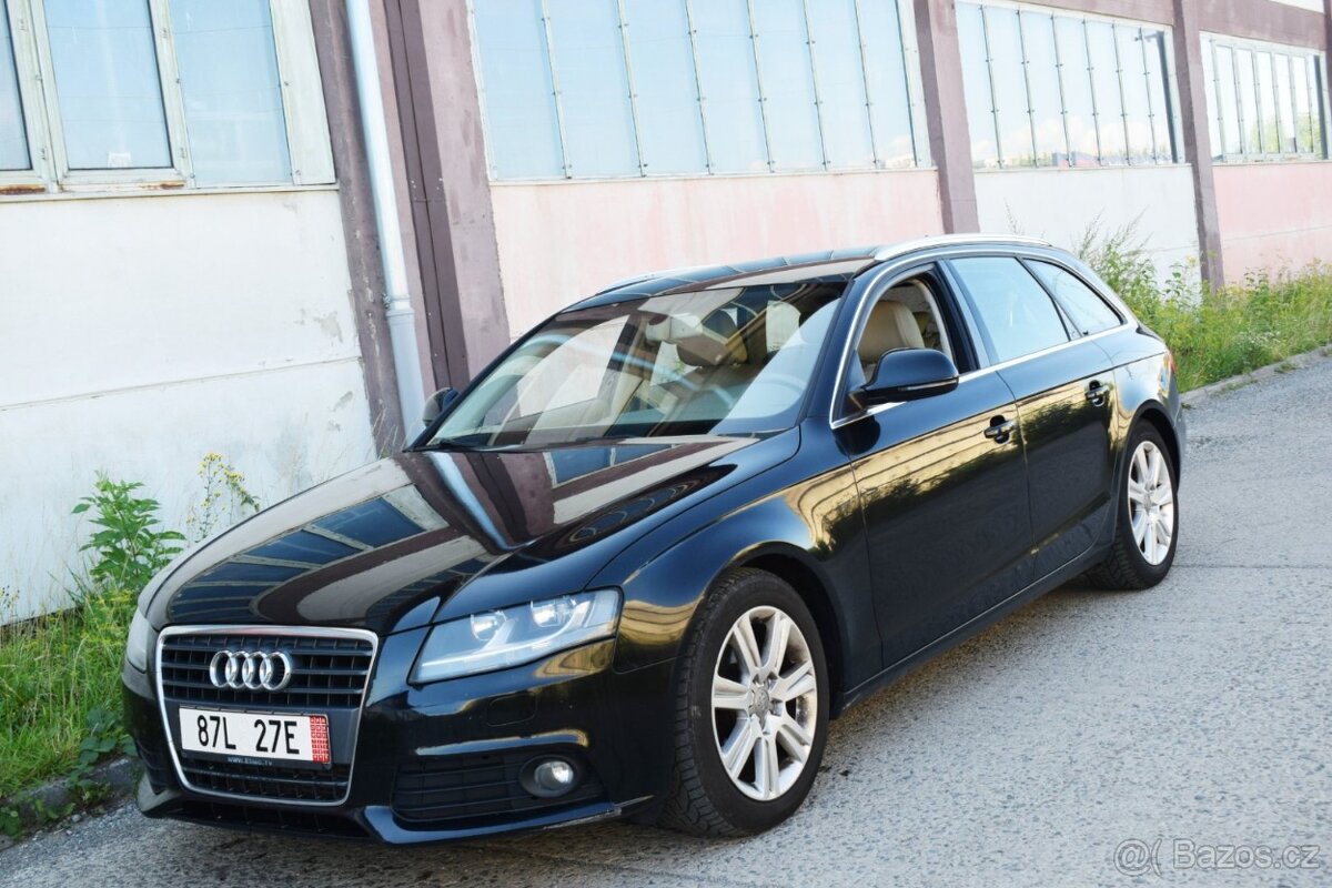 Audi A4 B8 2.0TDi AVANT/AUT/KŮŽE/NAVI/