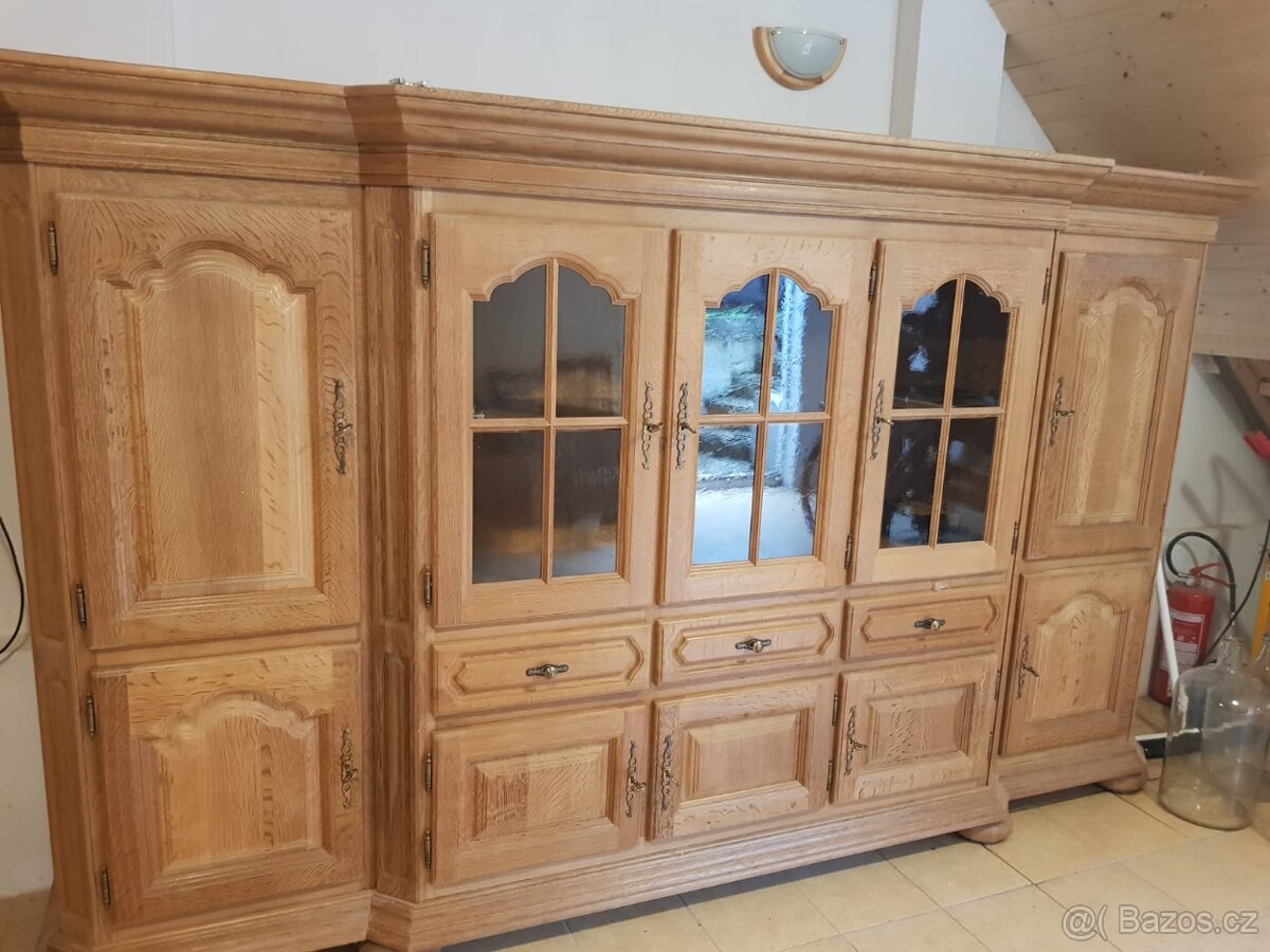 Obývací stěna masiv bílý dub