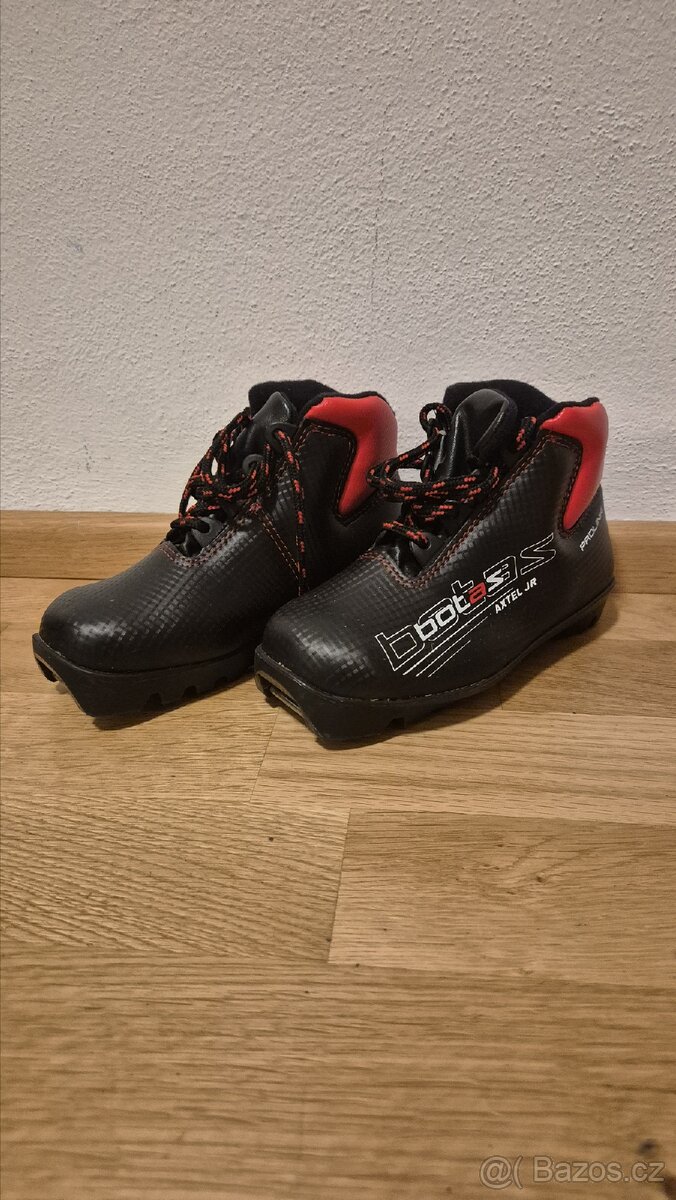 Dětské boty na běžky Botas vel.31 NNN
