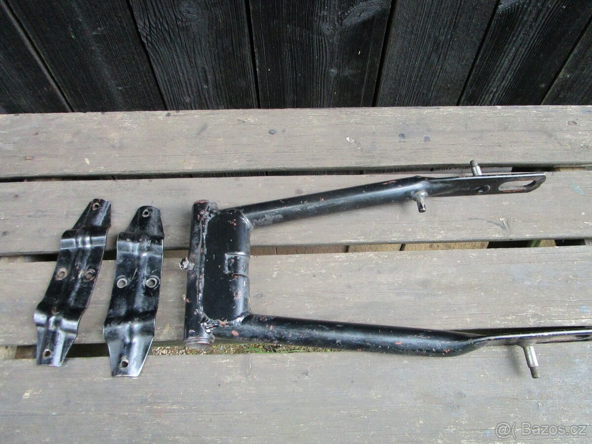 Držáky padacího rámu Jawa 350/634.