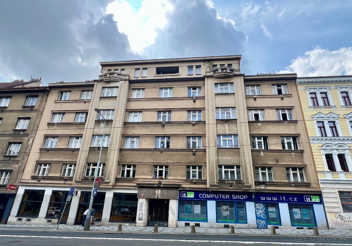 Byt 2+1+terasa, 55m2, Francouzská ul.