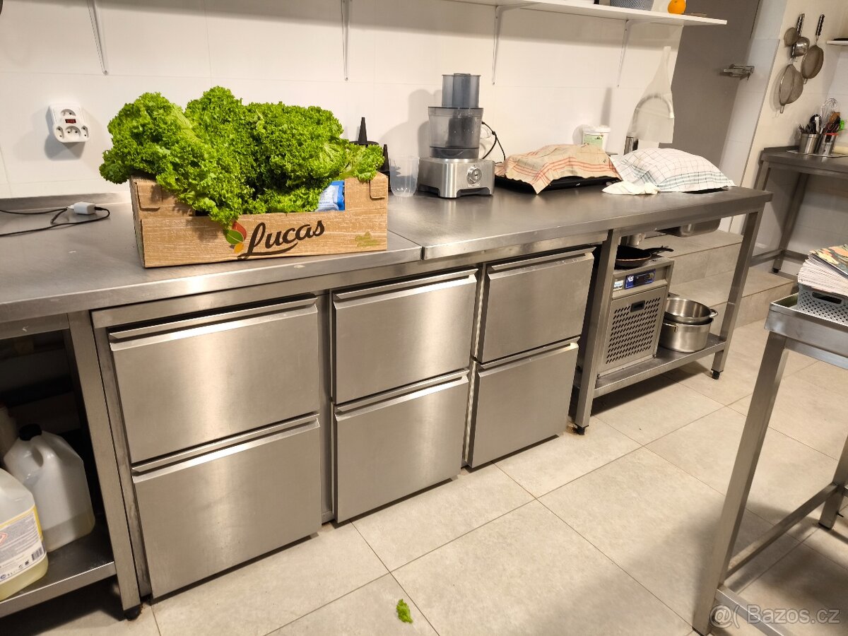 Chladící pult RedFox 6 zásuvek