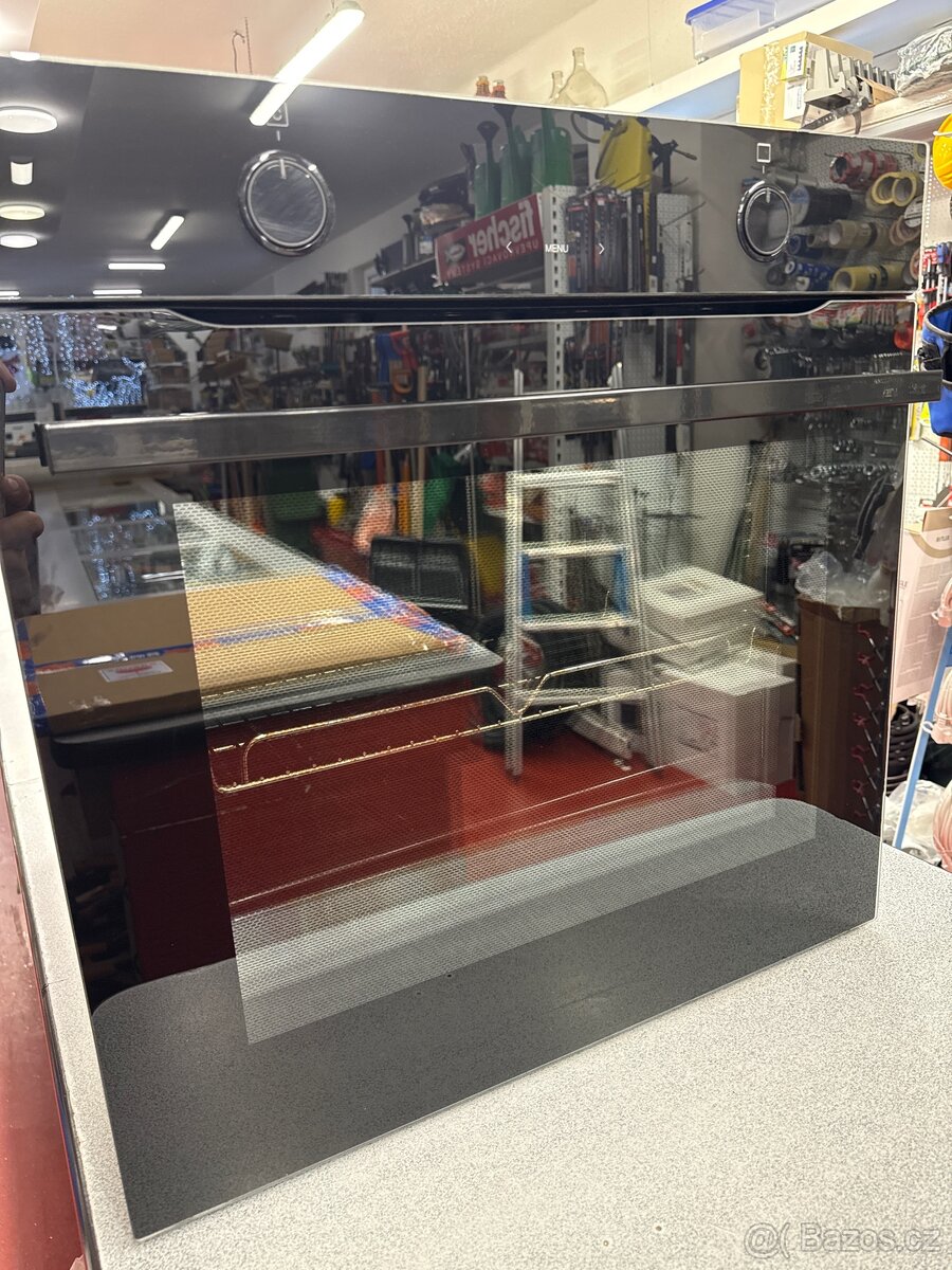 Horkovzdušná trouba AMICA