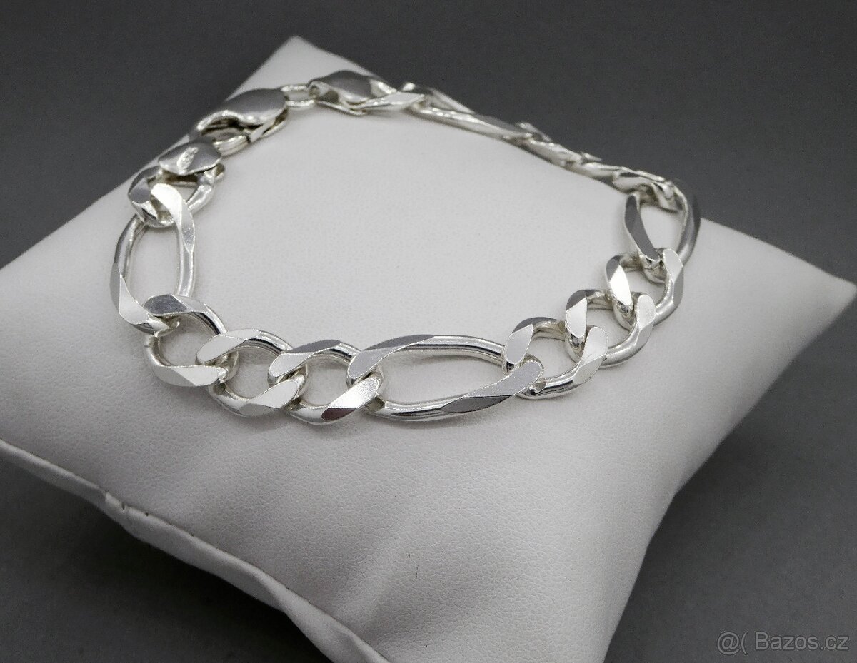 Větší stříbrný náramek