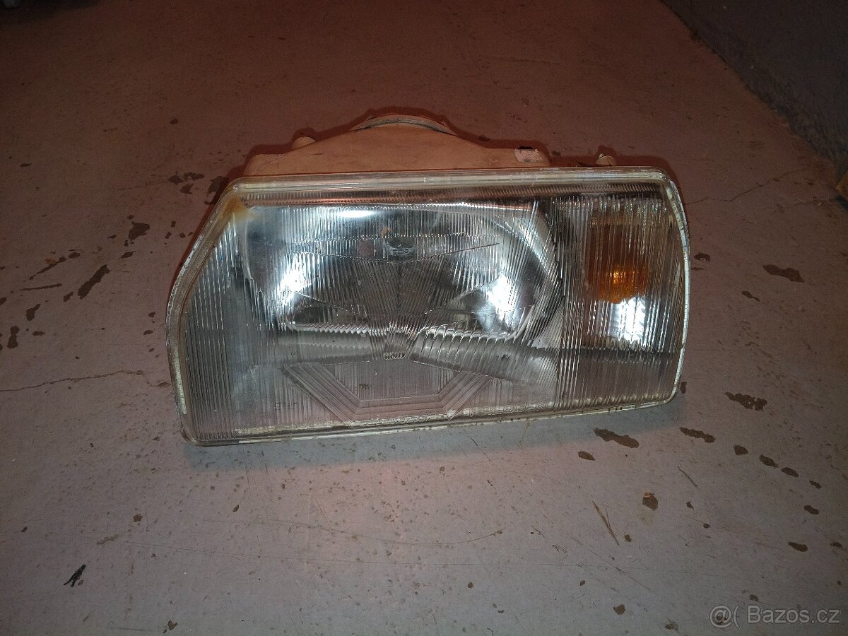 Levé světlo Favorit Forman