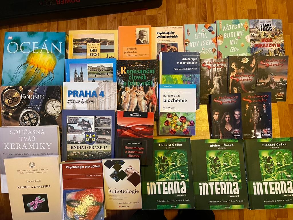 arteterapie,Příběh Němce,Kniha lásky,Cornwel,atlas biochemie