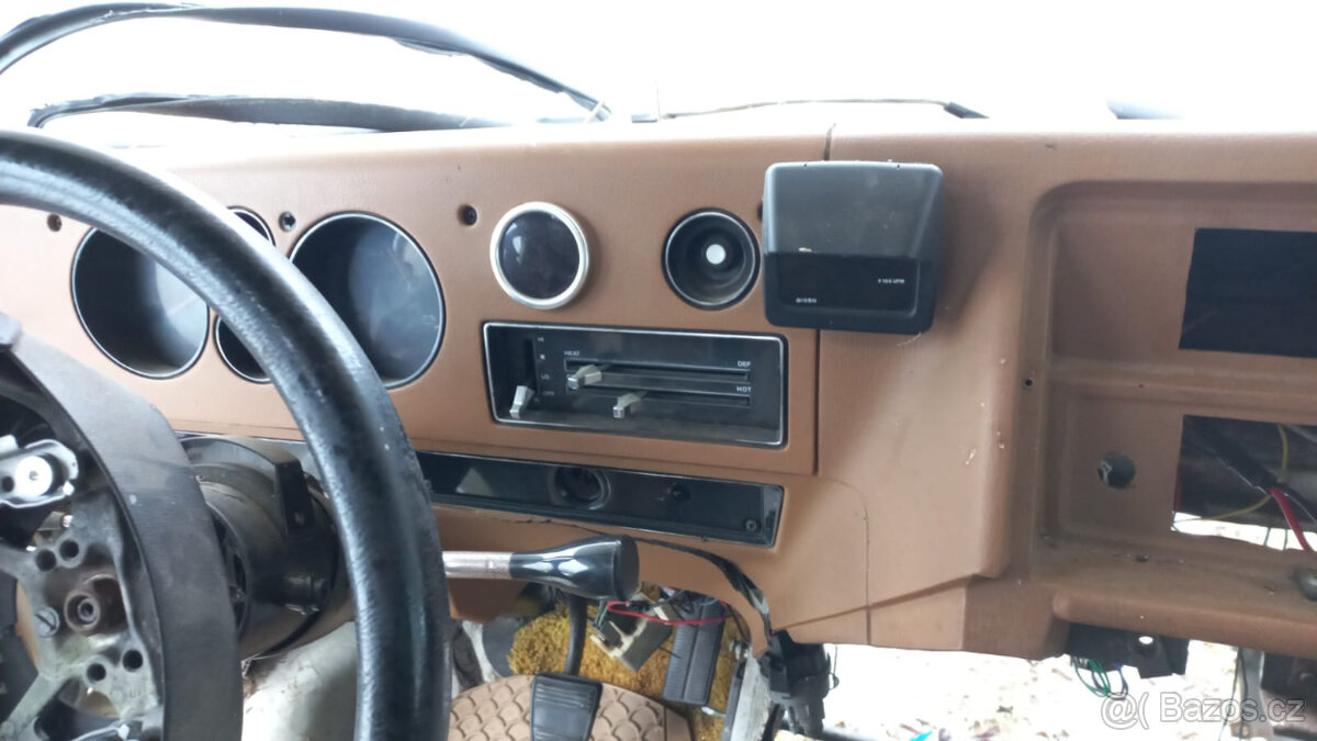 Chevrolet G30 1982 obytny vuz