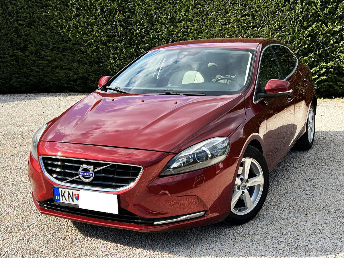 Volvo V40 D2 2.0L 120k Summum