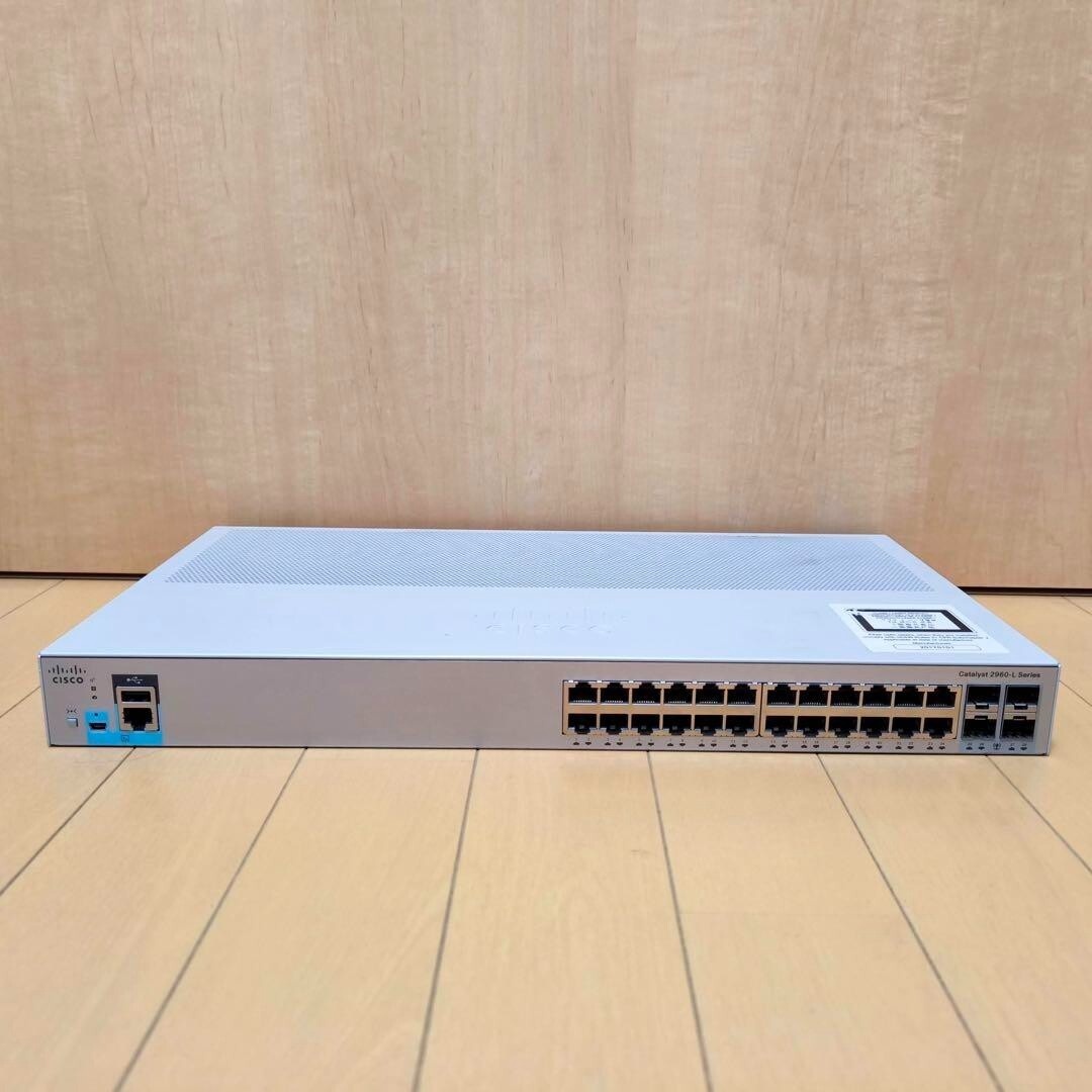 Switch Cisco C2960L-24TS-LL