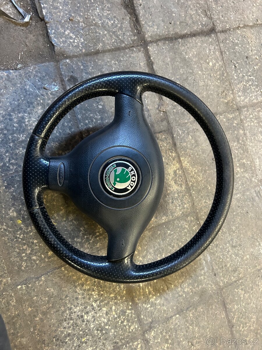 RS volant na Octavia 1,Fabia atd..