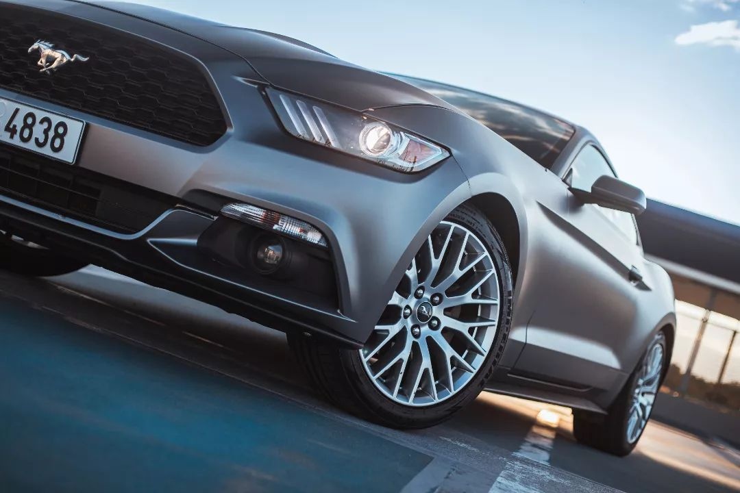 Ford Mustang: pronájem bez limitu kilometrů